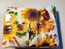 Load image into Gallery viewer, Sunflower Themed Apron